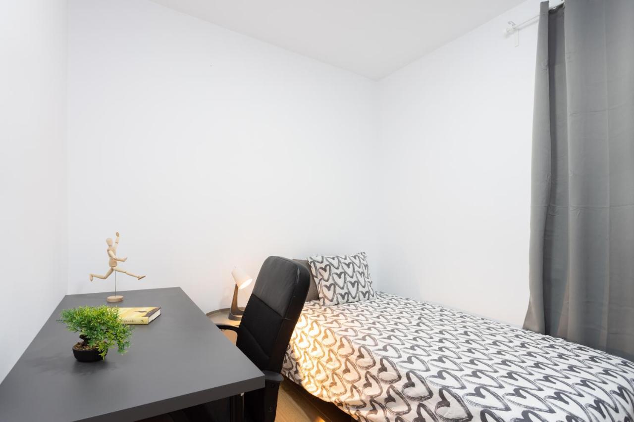 Home2Book Design Black & White Santa Cruz Home Luaran gambar